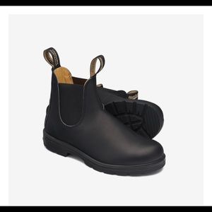 Men Blundstone Super 550 leather waterproof boots